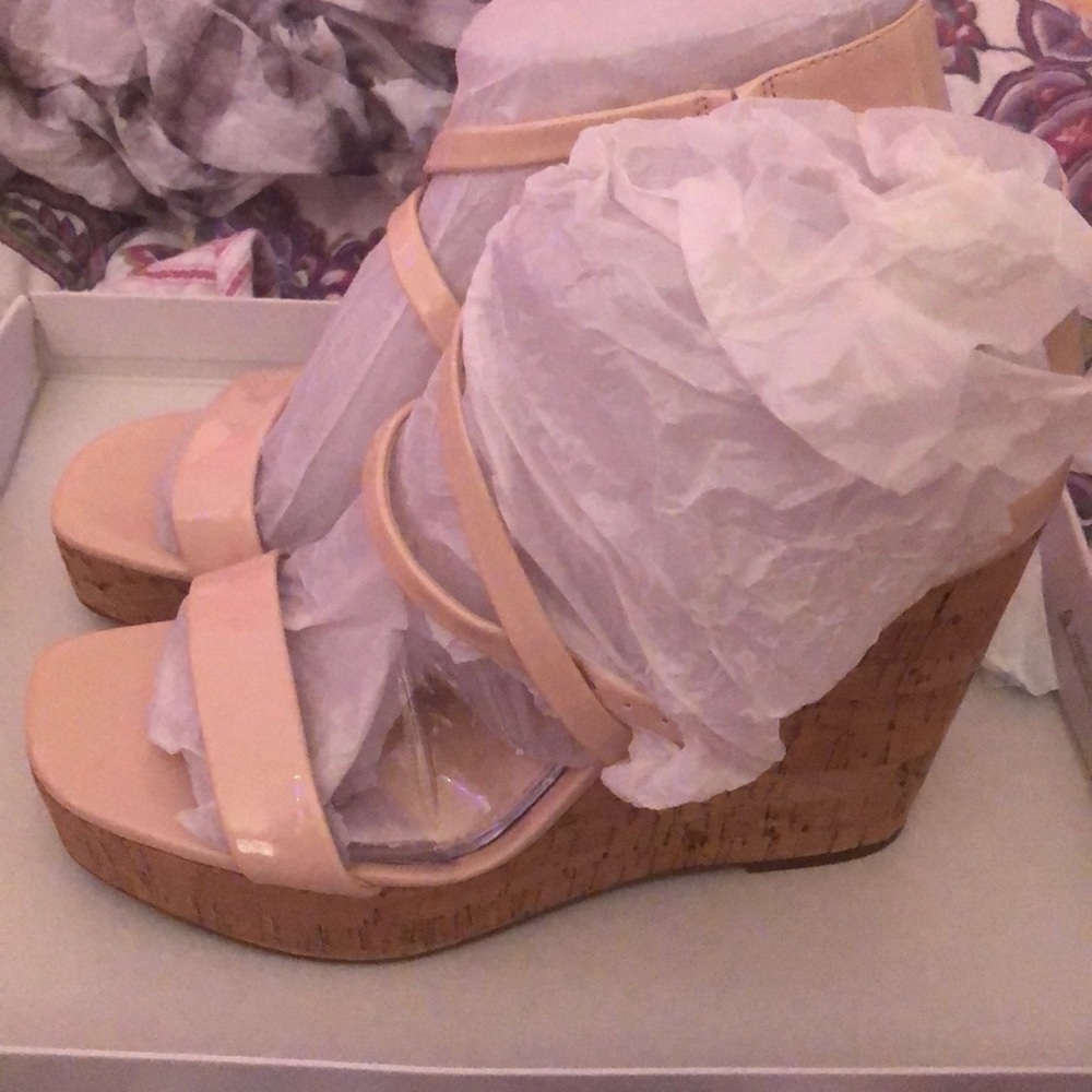 Jessica Simpson - Picture 3 of 5